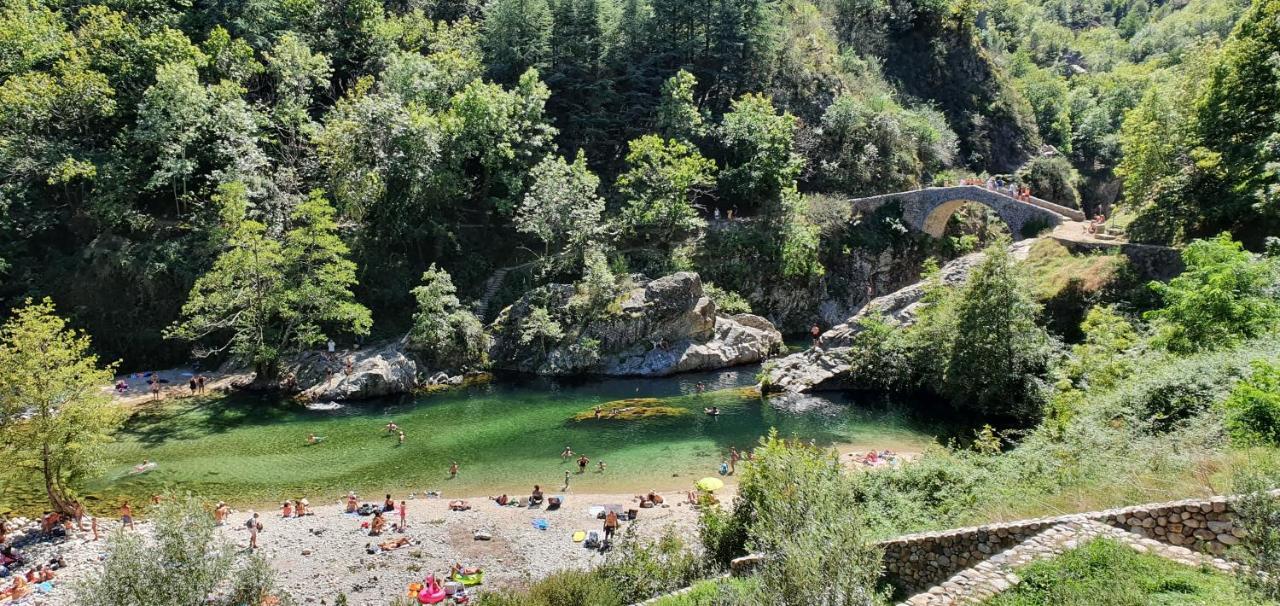 La Grange - Chez Gisi - Fuer Naturliebhaber, Abenteurer Und Geniesser Rocles  Extérieur photo